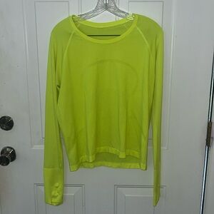 🍋 LIKE NEW Lululemon Swiftly Tech L/S Shirt 2.0 - Highlight Yellow - Size 14